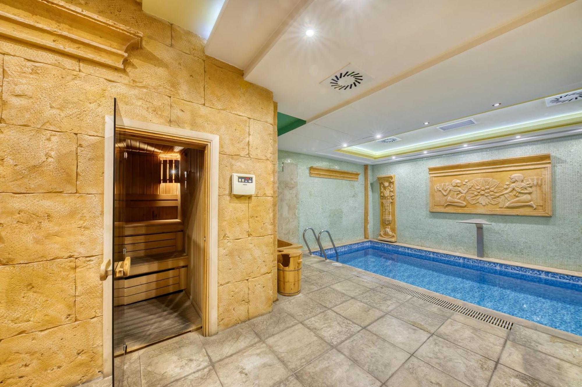 Spa Hotel Grace Forum Yerevan Exterior foto