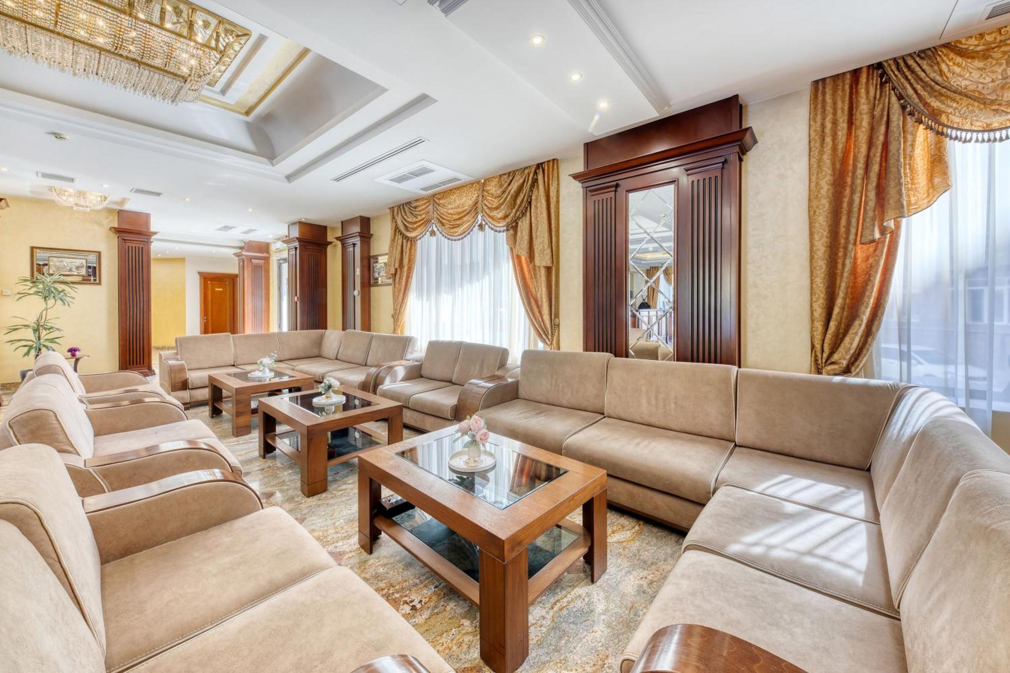 Spa Hotel Grace Forum Yerevan Exterior foto